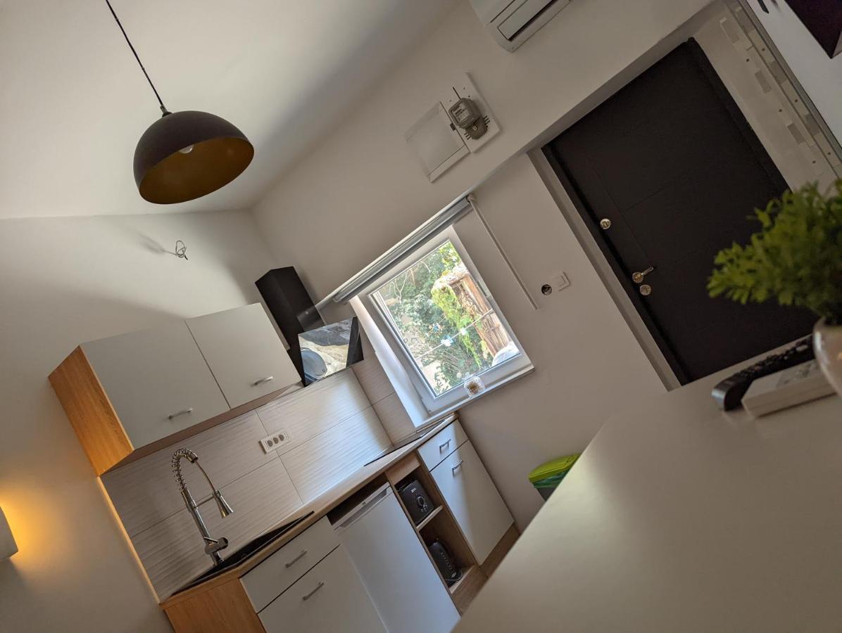 Cozy Maksimir Condo Near Kvatric Zagreb Exterior photo